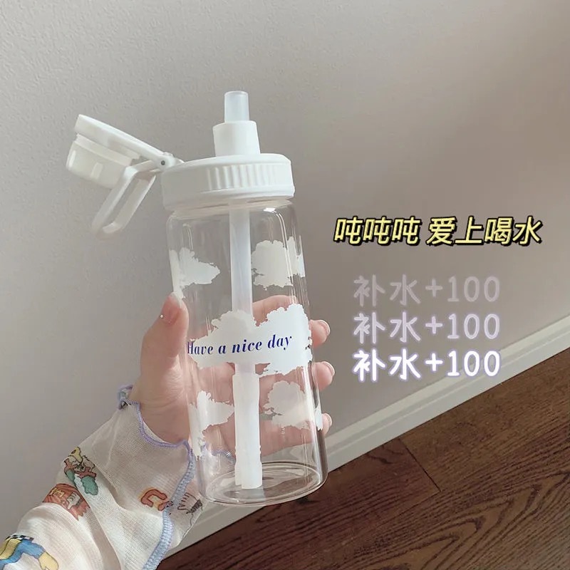 ins Fresh and light white cloud plastic straw cup, portable drinking cup, student cup, creative couple casual cup details Picture