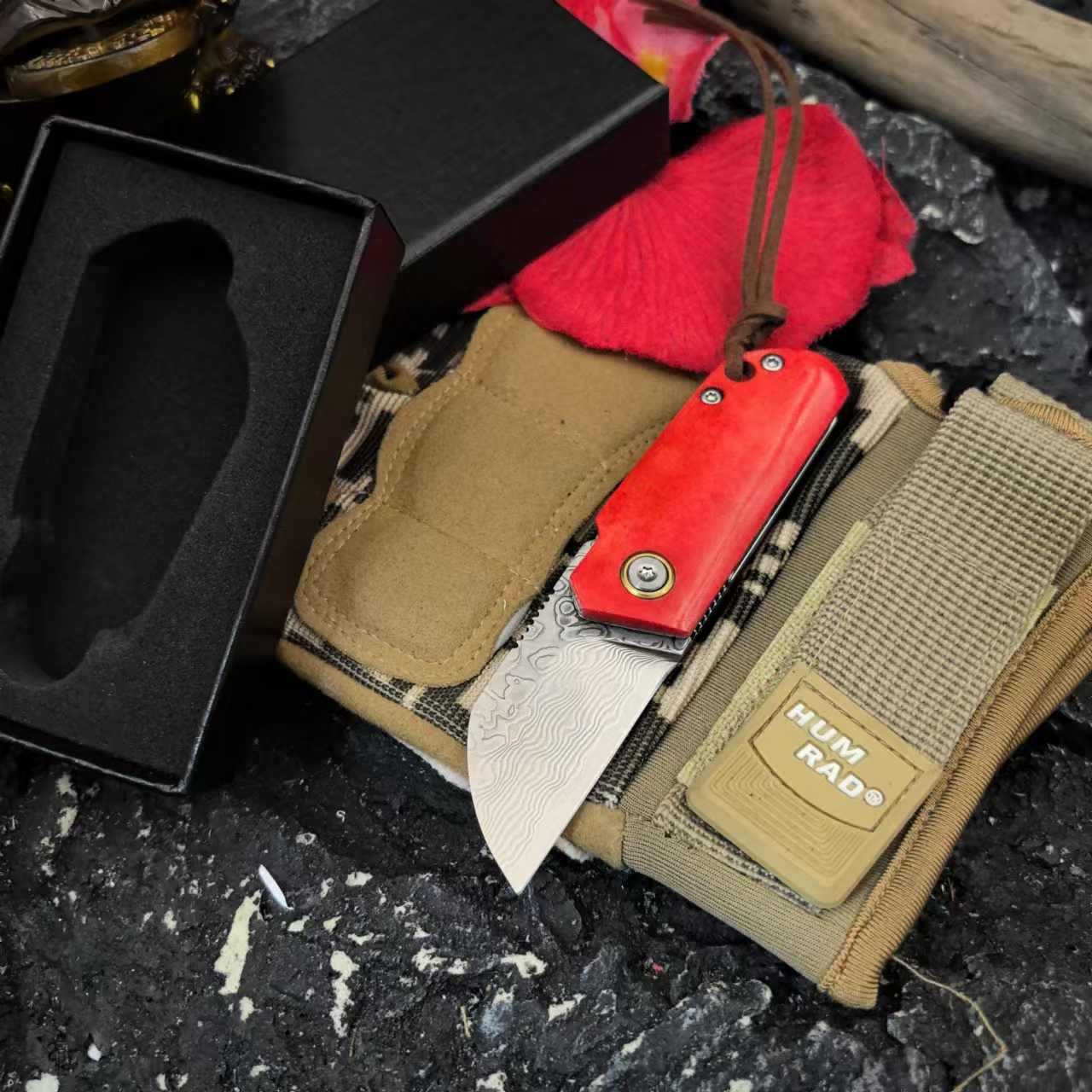 Sandvik Steel Cloud Bean Outdoor portable folding high-hardness keychain Mini sharp folding knife undefined