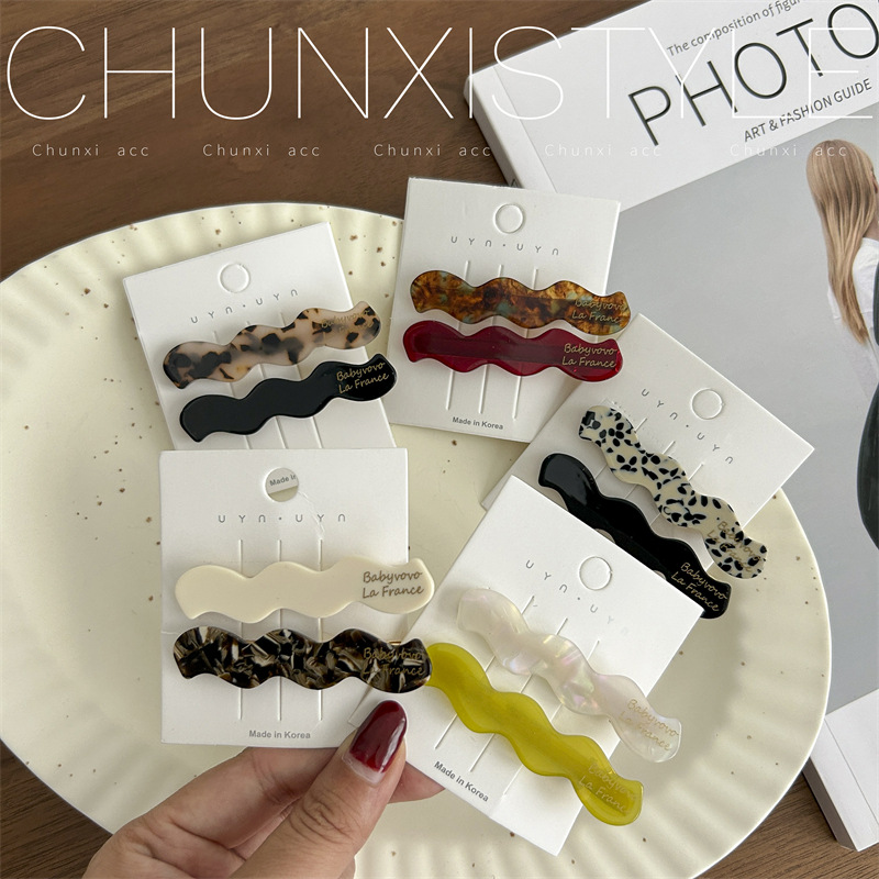 Korean acetic acid ins oxygen sweet girl's cute wavy duckbill side bangs hair clip Specification drawing