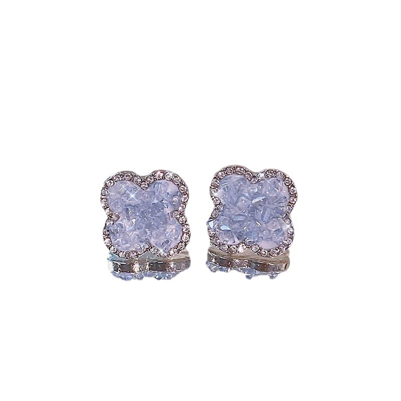 Super ethereal blue butterfly stud earrings for women, 2024 new bestseller earrings, niche, light luxury, high-end and elegant pearl earrings Item Picture