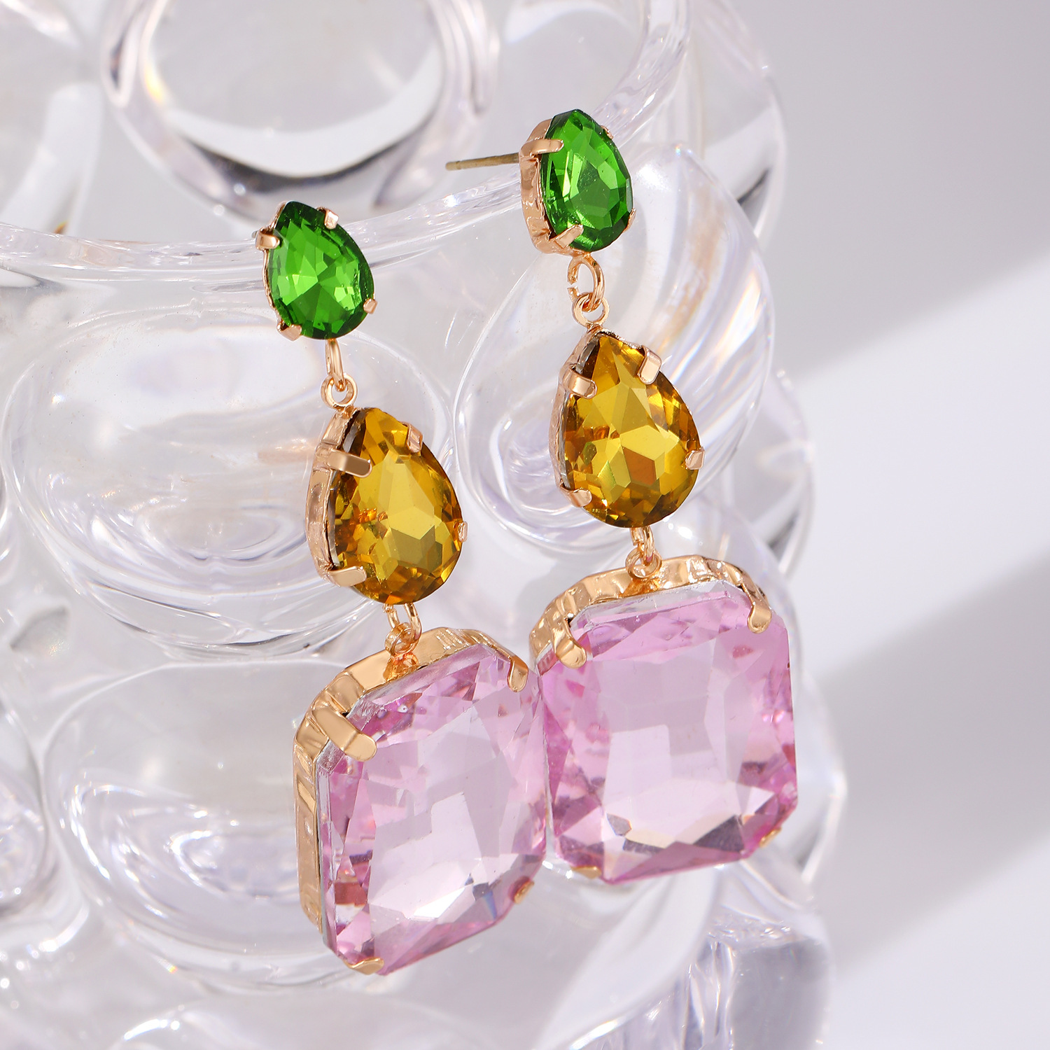 European and American fashionable color diamond water drop geometric large water diamond stud earrings, light luxury earrings, simple and trendy, versatile earrings and earrings for women details Picture
