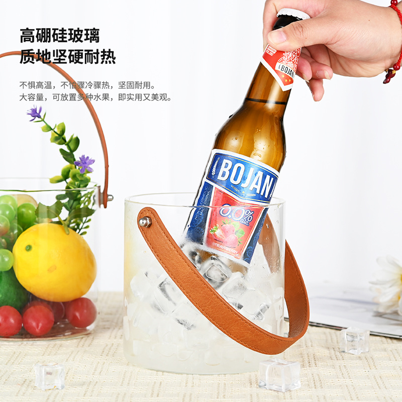 Nordic transparent hand-held fruit basket, household glass water storage bucket, chilled cola and beer, high appearance level picnic hand-held basket details Picture