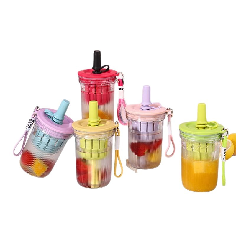 New high-appearure-level plastic straw cup, coffee cup, student couple portable and casual cup, home and office water cup Item Picture