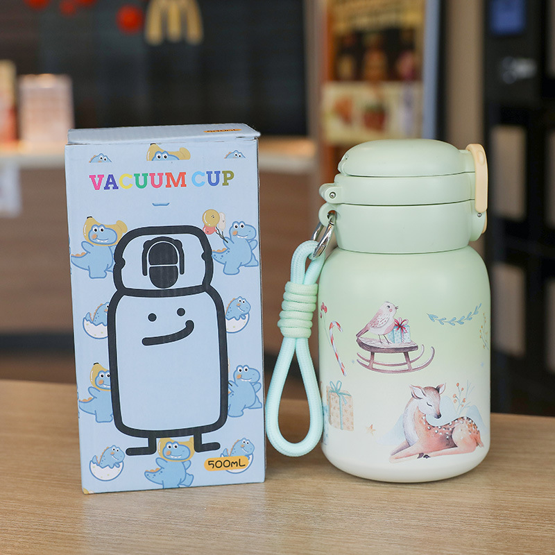 Mini children's insulated water cup, light luxury and high-end straw cup, sports outdoor anti-drop double-lid double-drinking cartoon cup Application Scenario