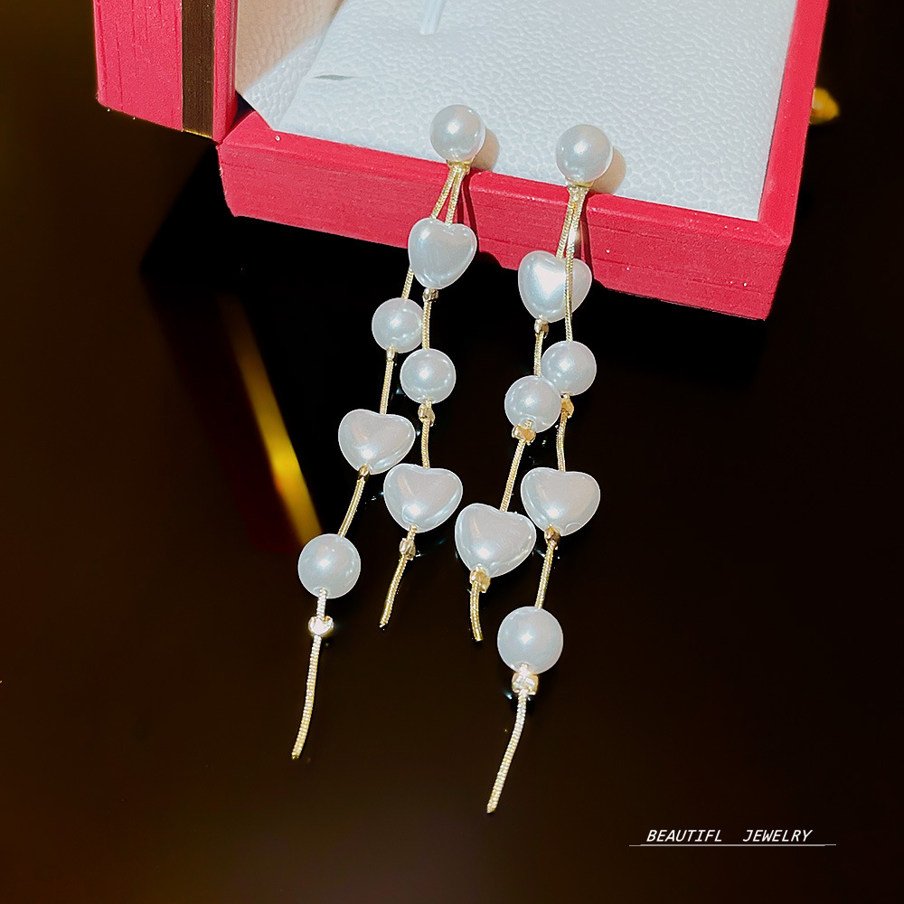 Luxurious heart-shaped pearl tassel earrings for socialites, with a unique design sense, versatile and exquisite earrings, and a high-end feel. Super fairy-like earrings Specification drawing
