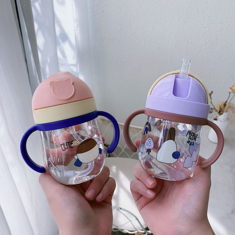 Children's straw cups, learning drinking cups, plastic water cups, anti-choking water bottles for boys and girls, anti-drop cups for kindergartens, primary school students full figure