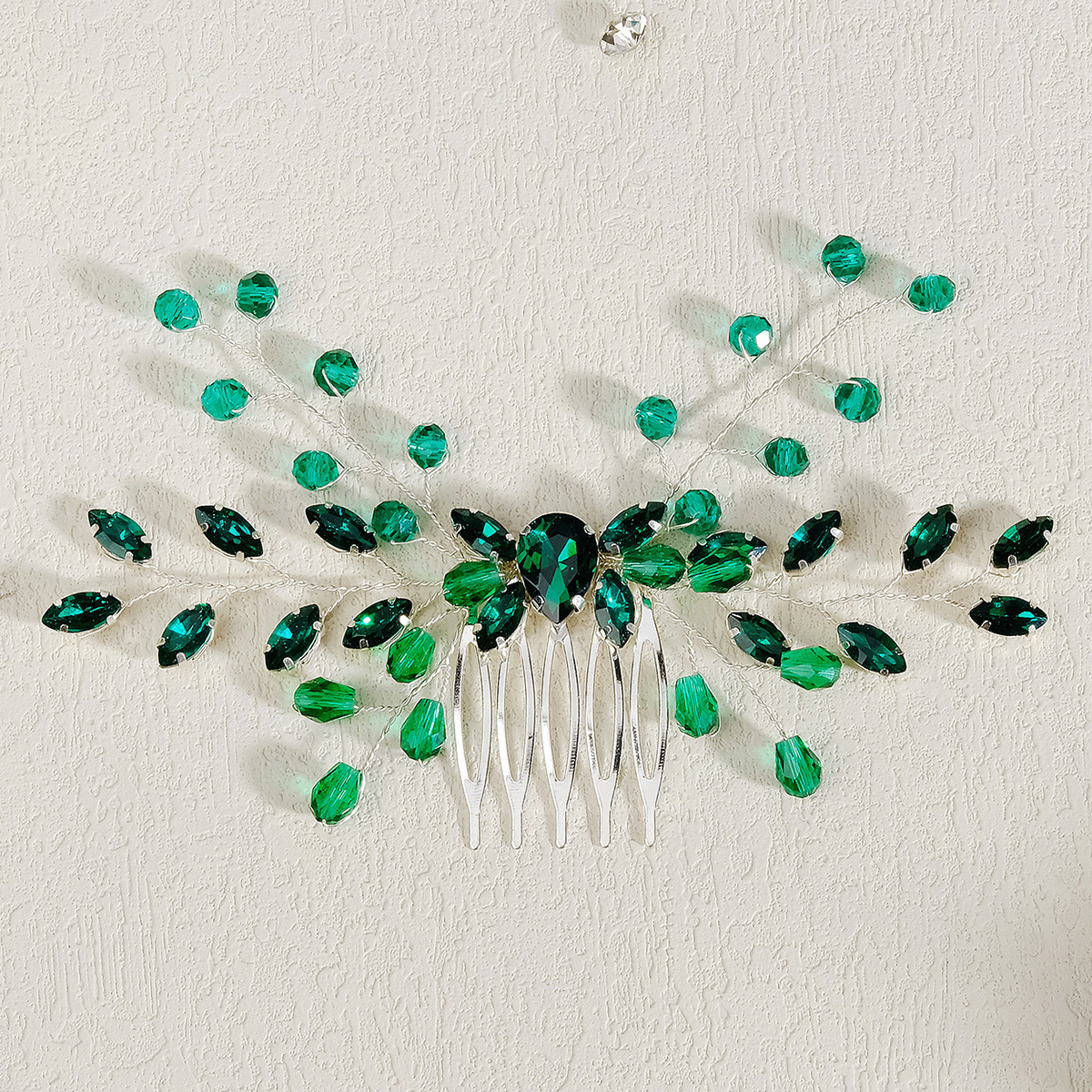 New Chinese-style Xiuhe ancient-style hair accessories, forest-themed elegant hair comb, wedding dress headwear, versatile green crystal hand-inserted comb Specification drawing
