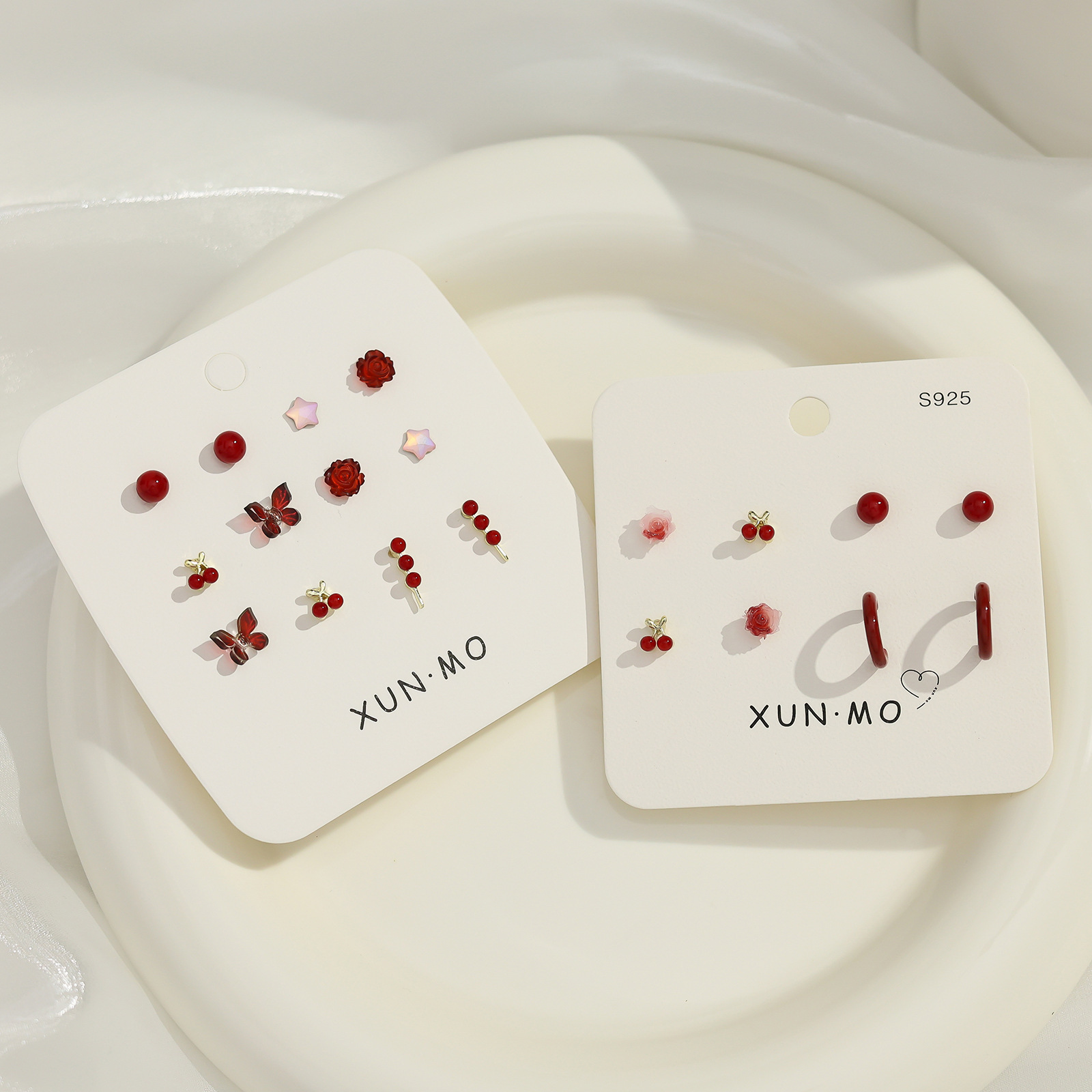 Ankela Red Autumn and Winter new silver needle stud earring set, small and retro earrings, versatile wine red light luxury earrings wholesale full figure