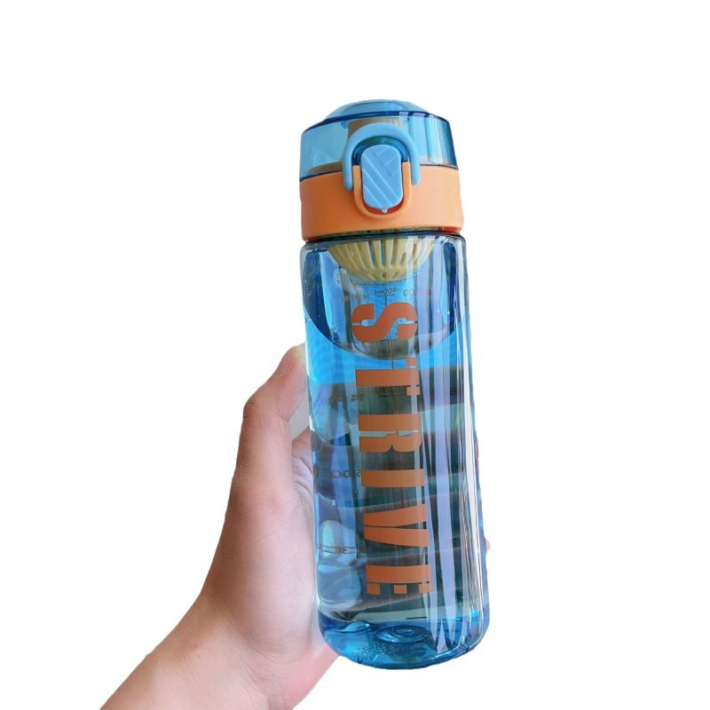 A small and simple plastic portable outdoor sports cup for male and female students with a tea strainer Item Picture