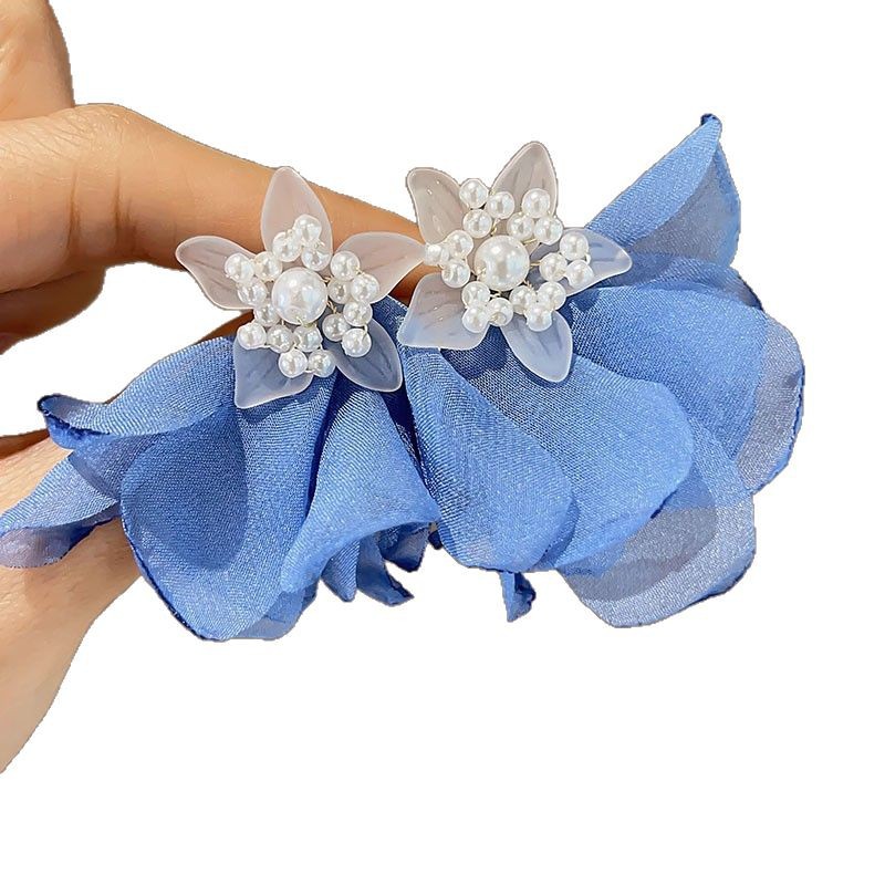 Super fairy chiffon blue flower ear studs for women, high-end and elegant ear studs, niche design sense, vacation style earrings and earrings Item Picture