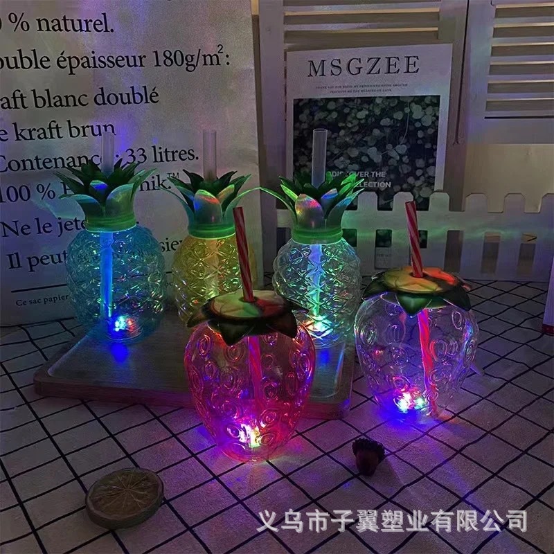 Factory direct sales, wholesale of pineapple-shaped straw cups, student cups, outdoor cups, water cups, new large-capacity cups Application Scenario