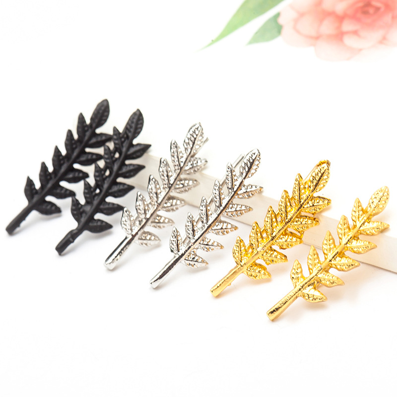 New fashionable and simple leaf-shaped ear studs and ear bone clips for women are selling well on AliExpress for European and American trade details Picture