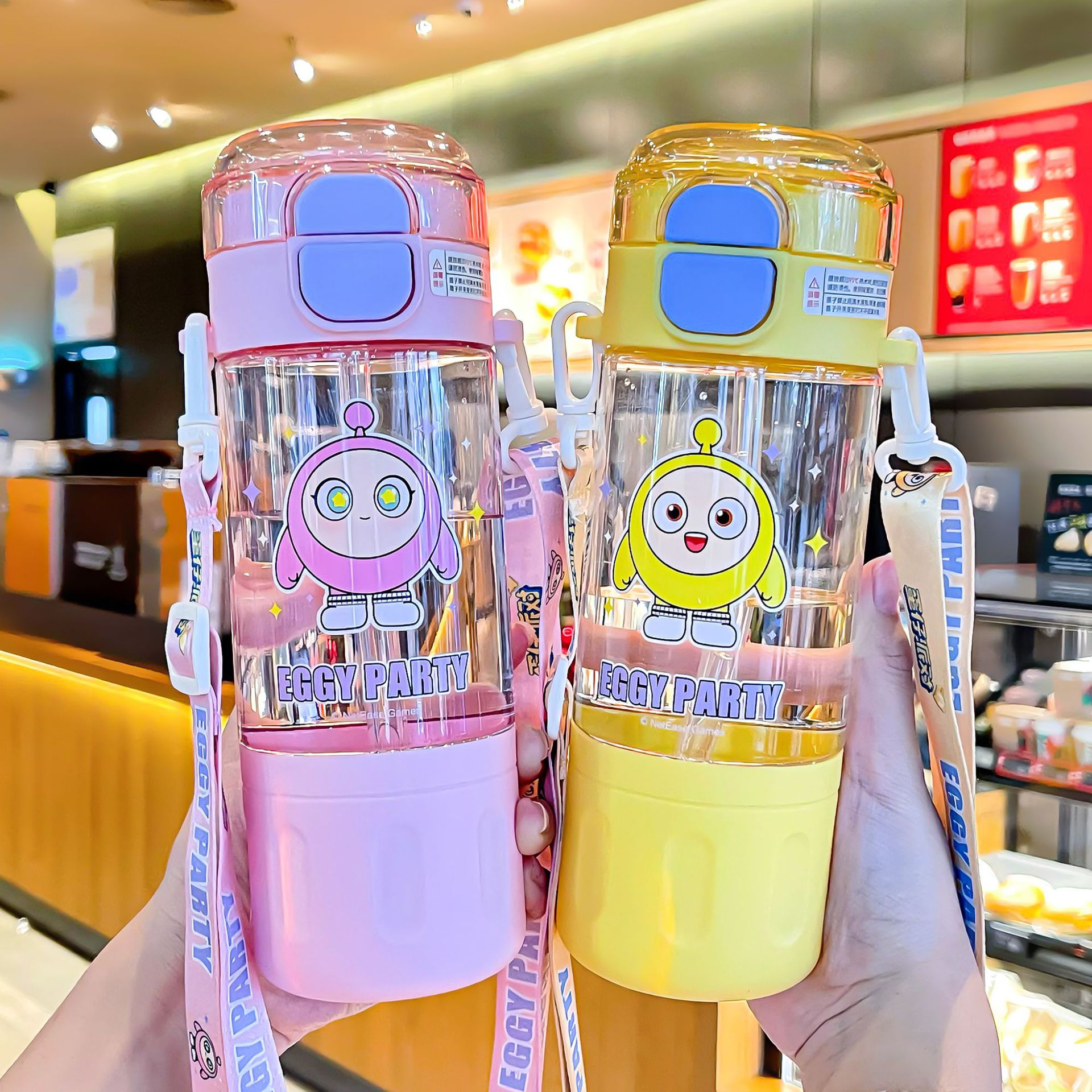 2025 New high-appearation-level straw cup, large-capacity double drinking cup for girls, convenient cartoon plastic cup tritan full figure