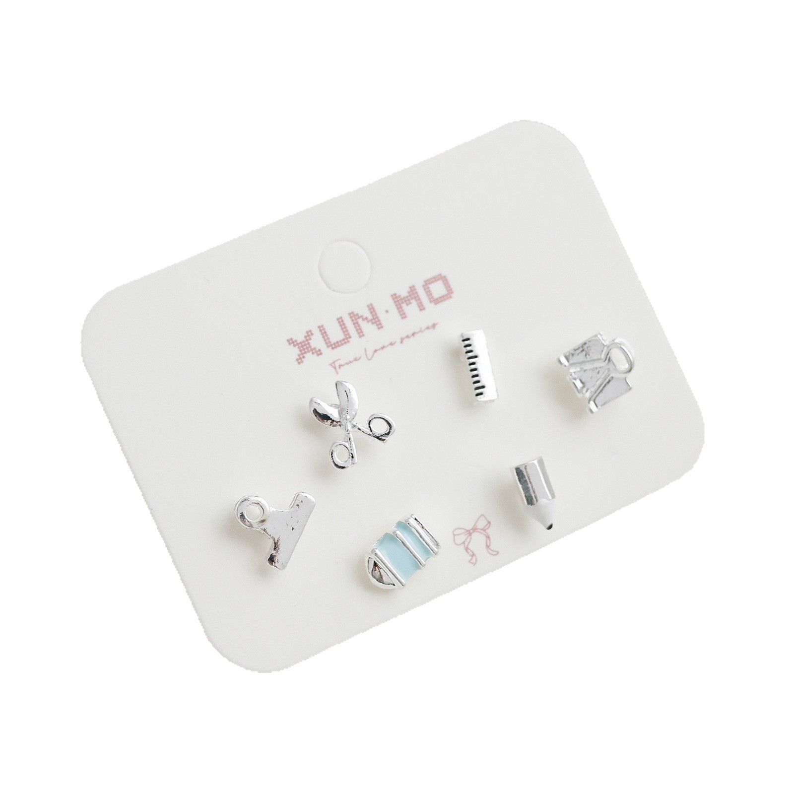 A set of sweet and cute cartoon cat stud earrings for women, personalized, fun and funny earrings, student earrings wholesale Item Picture