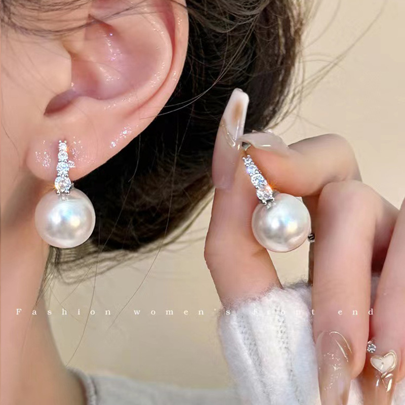 925 Silver Needle Light Luxury Versatile pearl earrings, women's ins trendy and fashionable exquisite Zircon stud earrings, high-end earrings wholesale Specification drawing