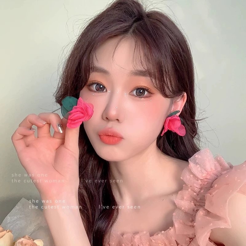 Summer dopamine rose pink flower earrings for women, 2024 new style stud earrings, niche, light luxury, high-end and elegant earrings Specification drawing