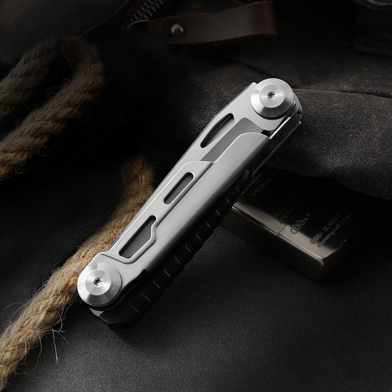 Multi-functional knife EDC folding knife, camping car survival knife, sharp outdoor equipment, portable pocket knife gift Specification drawing