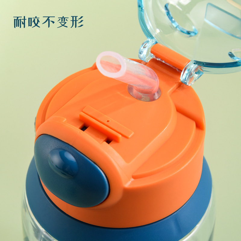 Wholesale of Korean cartoon cute children's water cups, portable leak-proof and durable water bottles, and creative straw cups details Picture
