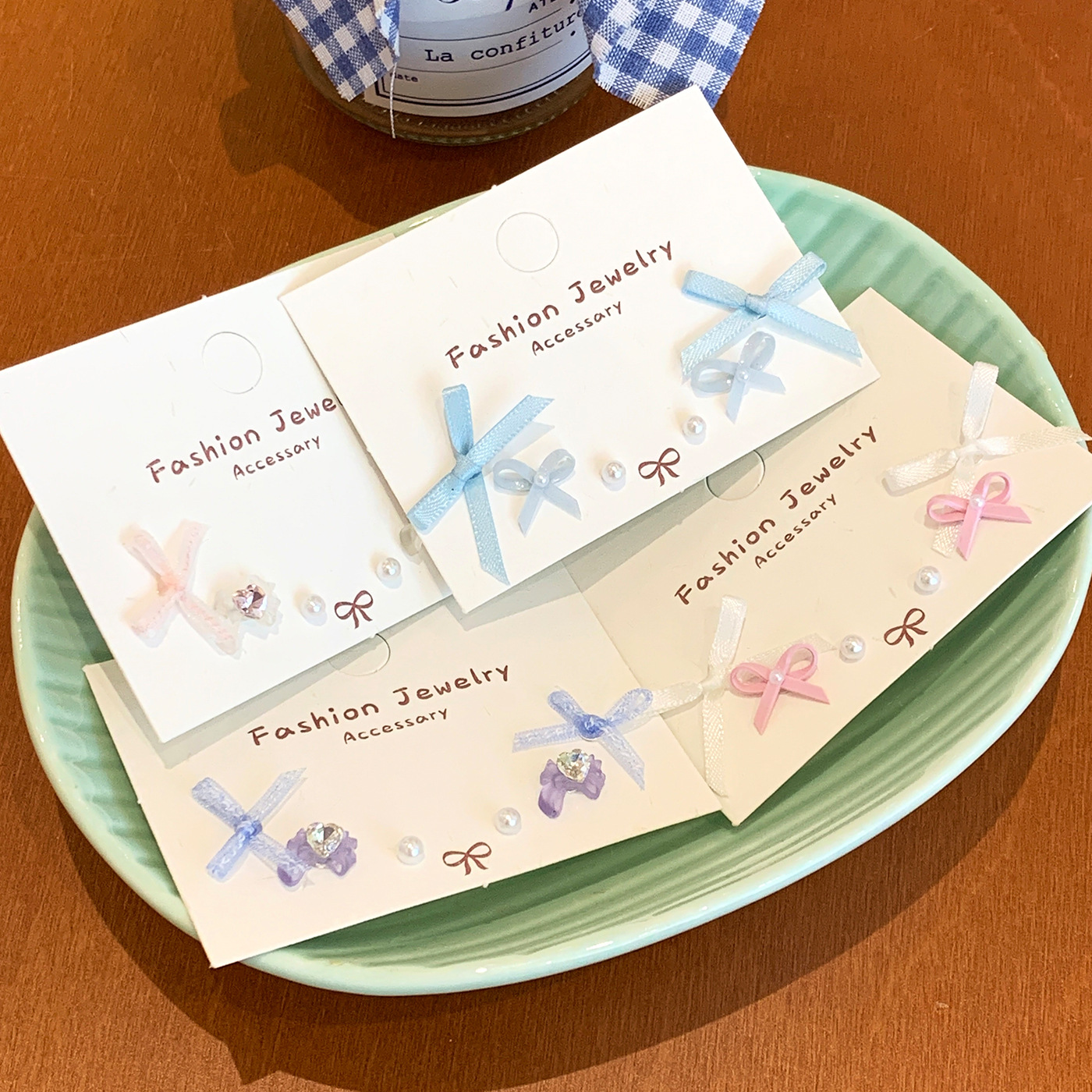 Spring vacation style fabric bow earrings, a niche design sense, sweet and fresh for girls, a versatile earring set for students Specification drawing
