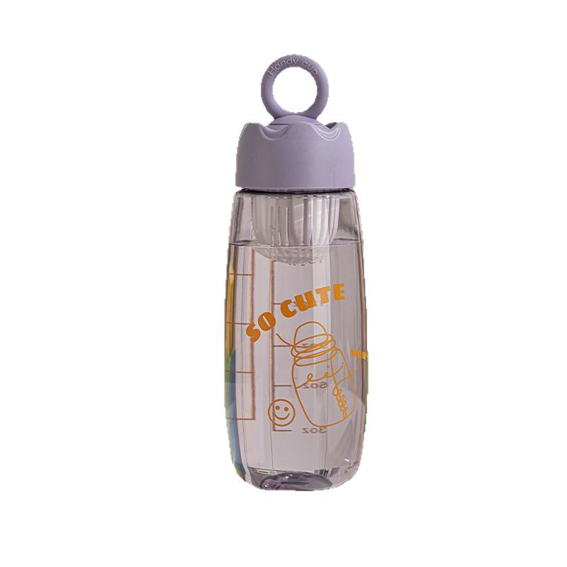 This is a popular summer fashion, compact and portable plastic anti-drop cup for both boys and girls. It has a high appearance level and can withstand high temperatures Item Picture