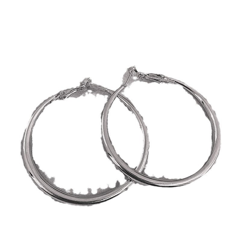 European and American large plain ring earrings 2024 new bestsellers, high-end and light luxury autumn and winter cold style ear rings, ear buckles and earrings Item Picture