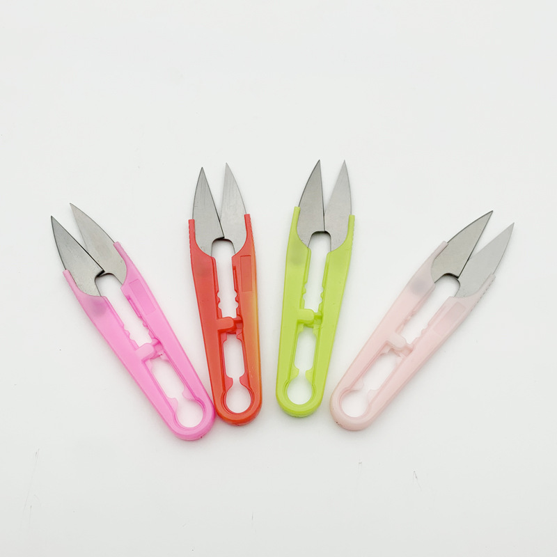 U-shaped scissors wholesale, small scissors for cutting and trimming thread ends, pink spring yarn scissors for sewing and tailoring clothing undefined