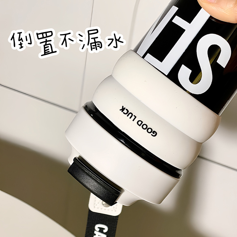 Tritan's new sports water cups for both men and women have a high appearance level. They are heat-resistant and shockproof in summer, featuring straw cups and coffee cups Application Scenario