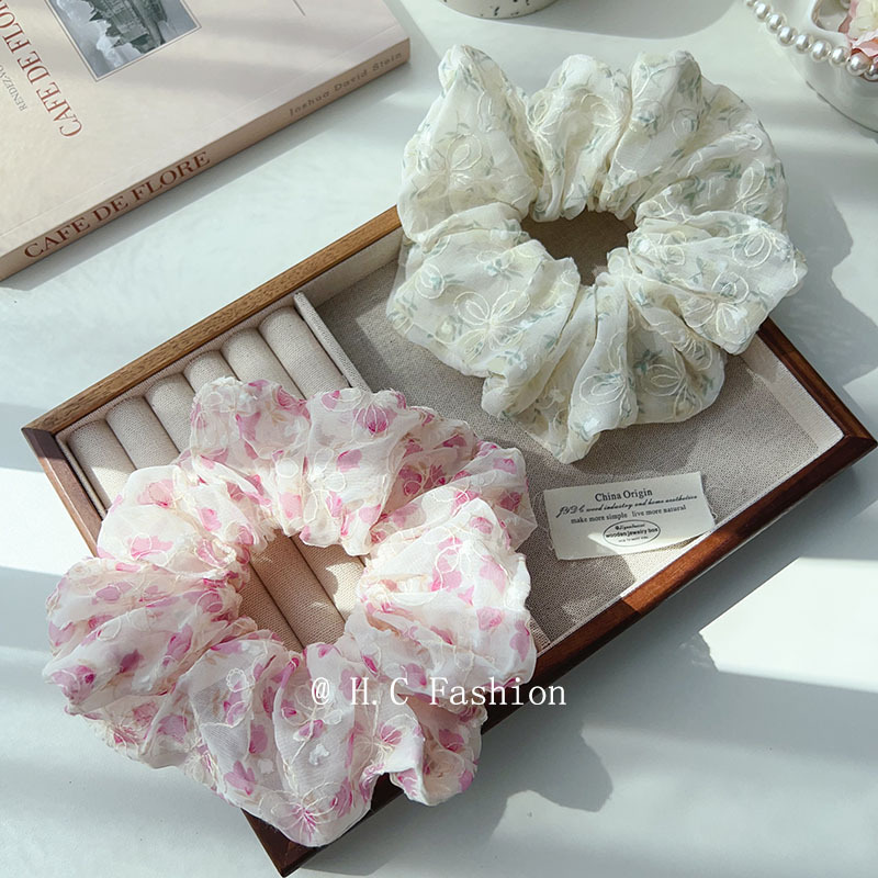 Fresh and delicate floral large intestine hair tie headwear, women's hair bun bun hair tie, high-elasticity and durable leather band hair tie full figure