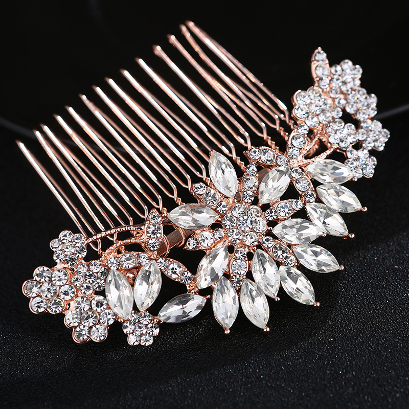 European and American cross-border bride accessories, water diamond flower hair comb, Korean version new hair accessory, retro alloy diamond-encrusted hair comb Specification drawing