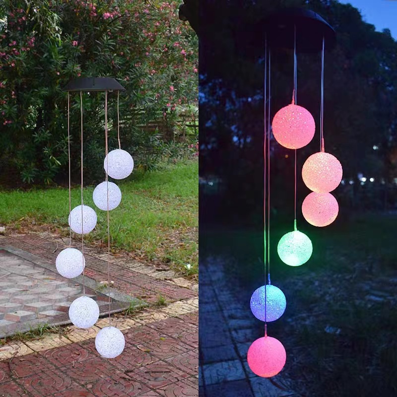 A variety of landscape decorative lights such as solar wind chime lamps, balcony and terrace decorative chandeliers, outdoor waterproof particle balls, etc full figure