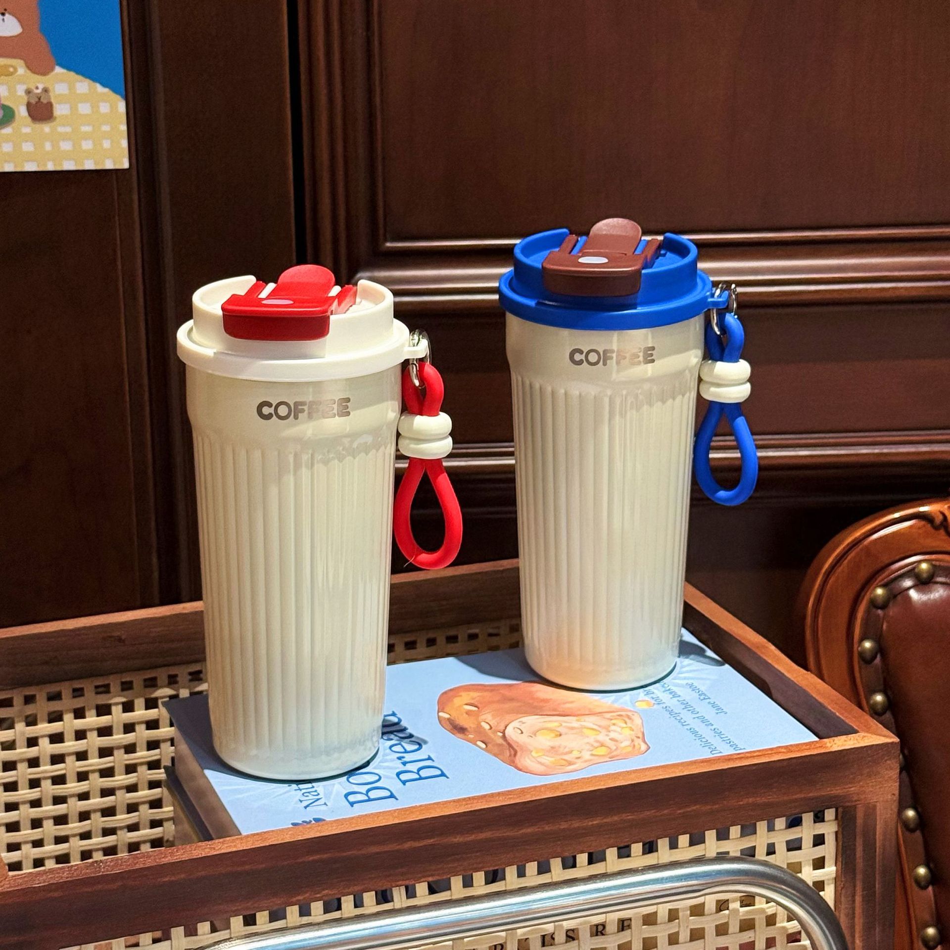 Simple and cold preservation coffee cup, dual-drinking office portable couple water cup, solid color, high appearance level, stainless steel straw cup Specification drawing