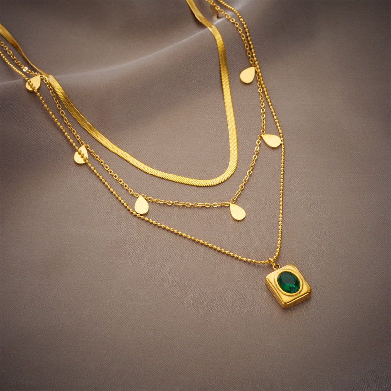 The French retro emerald multi-layer titanium steel necklace is fashionable and trendy. The geometric square water drop collarbone chain is light and elegant details Picture