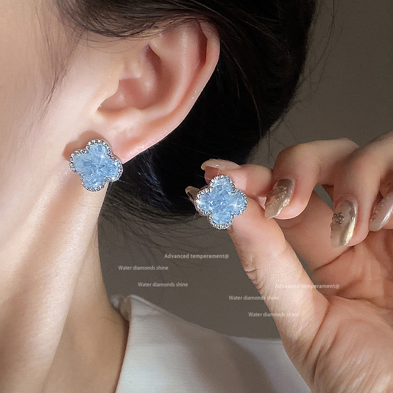 Super ethereal blue butterfly stud earrings for women, high-end and light luxury style earrings, 2025 new fashion, niche and individual earrings Specification drawing