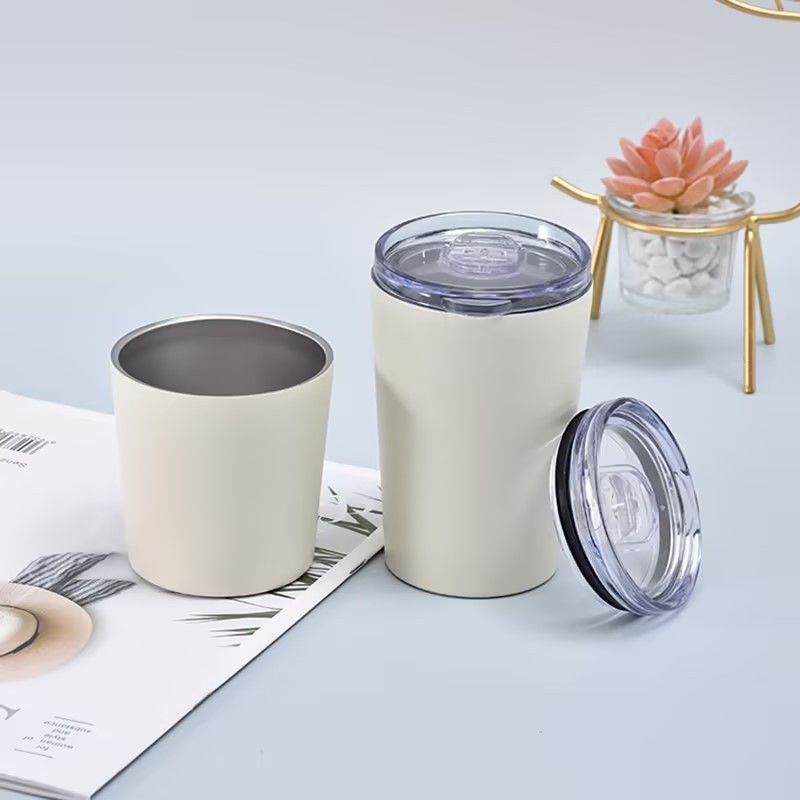 The new French minimalist off-white insulated cup is portable, durable and has a high appearance level. It is a water cup suitable for both men and women to drink water details Picture