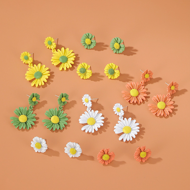 Korean fresh Daisy stud earrings, cross-border simple and colorful flower earrings, super fairy-like and exaggerated female petal spring and summer earrings full figure