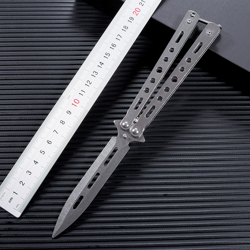 The manufacturer's butterfly knife is an unedged csgo game folding and swinging hand fancy all-steel toy. It's a beginner's training without a blade undefined