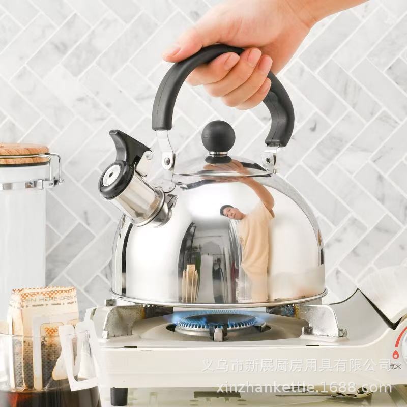 Light luxury stainless steel kettle, 2L flat-bottomed kettle, sounding kettle, induction cooker, gas universal outdoor tea kettle Application Scenario