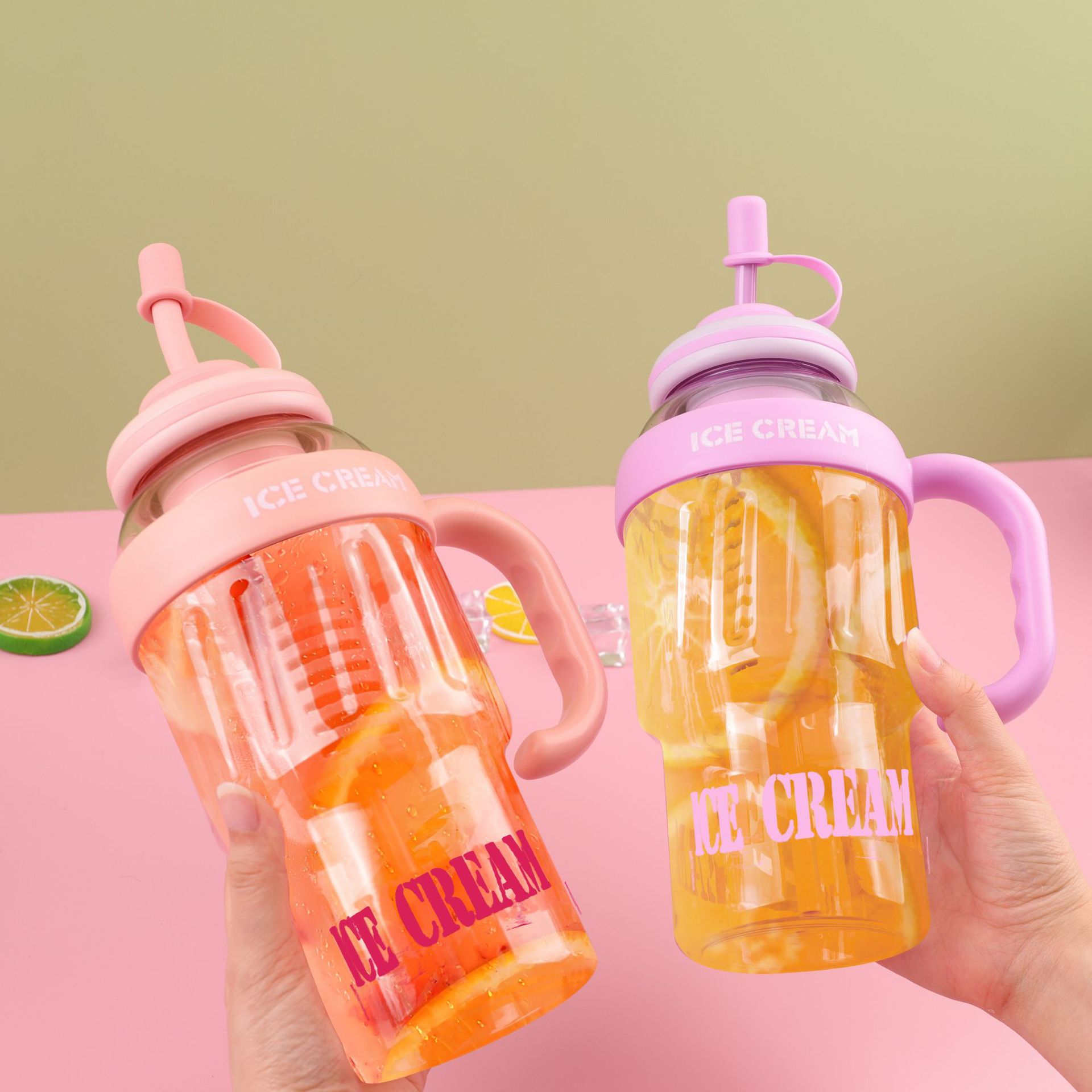 Summer new large-capacity plastic straw cup, high appearance level, cute ice king cup, outdoor portable plastic internet-famous water cup Application Scenario