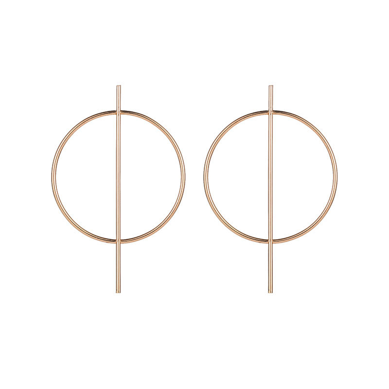 Exaggerated large circular geometric stud earrings in a nightclub fashion trend, simple style, versatile and popular earrings Item Picture