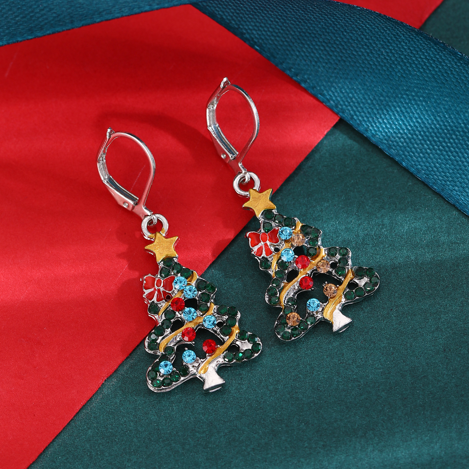 European and American cross-border alloy oil-dripping red butterfly-patterned diamond Christmas tree earrings for women's autumn and winter Christmas fashion earrings Specification drawing