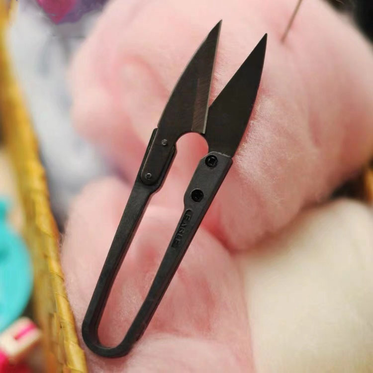 Black plastic-handled high-carbon steel wire shears TC805U-shaped wire shears spring thread end shears Cross-stitch household small scissors Specification drawing
