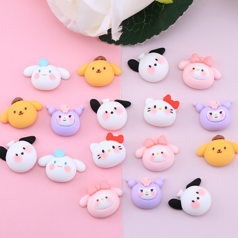 Mini cartoon resin small accessories, cream glue accessories, hair clips, hair ornaments, jewelry accessories, Sanrio diy accessories full figure