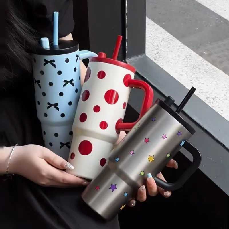 High-appearation-level straw insulated cup, large-capacity stainless steel water cup, high-appearation-level female cold preservation car ice cup full figure