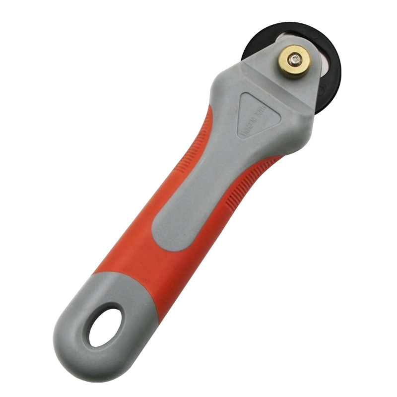 Wholesale 45mm wheel knife sets, high-speed steel blades, leather circular cutting knives, fabric roller cutting knives, and cutting wheel knives Application Scenario