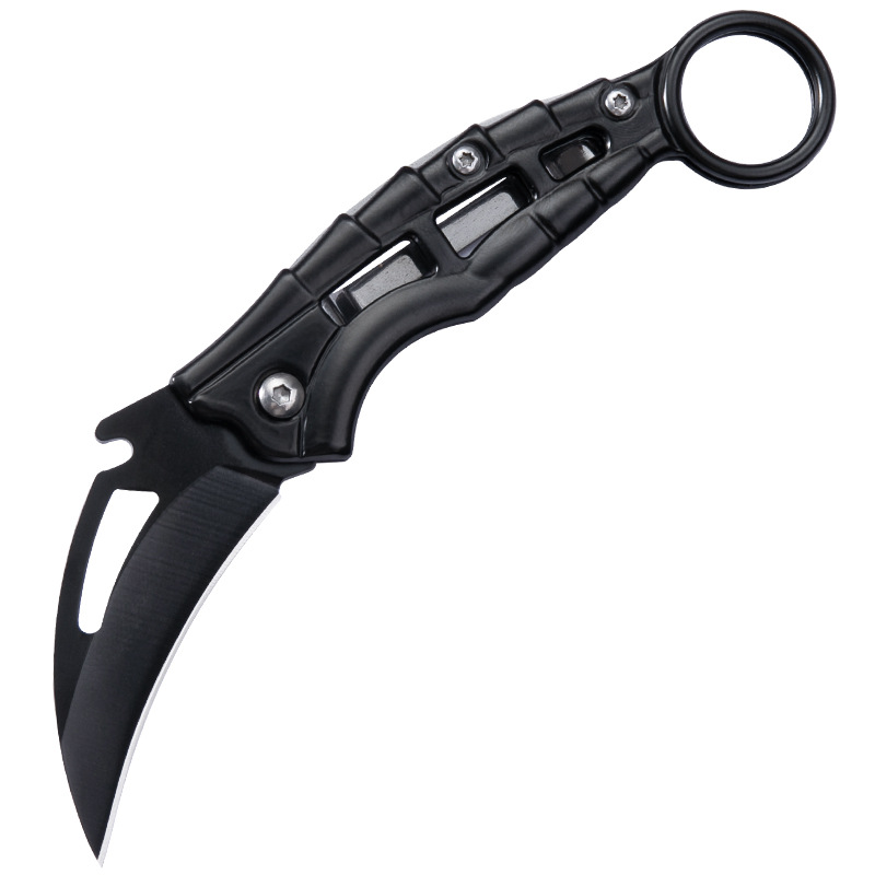 Outdoor folding knife, small folding knife, barbecue cutter, War Wolf mini folding curved knife, folding curved knife Application Scenario