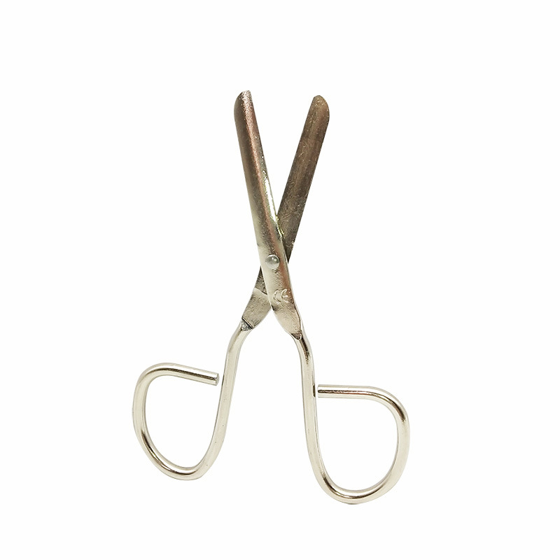 We have disposable round-head and straight-head bandage, gauze scissors, carbon steel wire scissors, first aid kits and bandage scissors in stock Item Picture