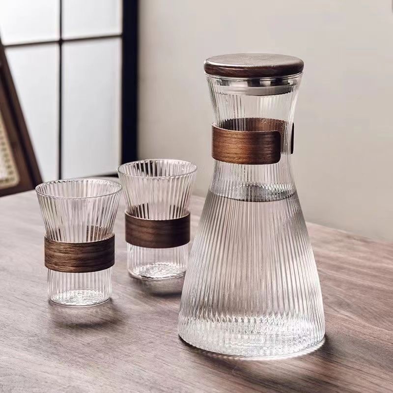 Cross-border cooling water kettle, glass high-temperature resistant cooling water kettle, household cooling water cup set, explosion-proof cooling water kettle, high appearance level Application Scenario