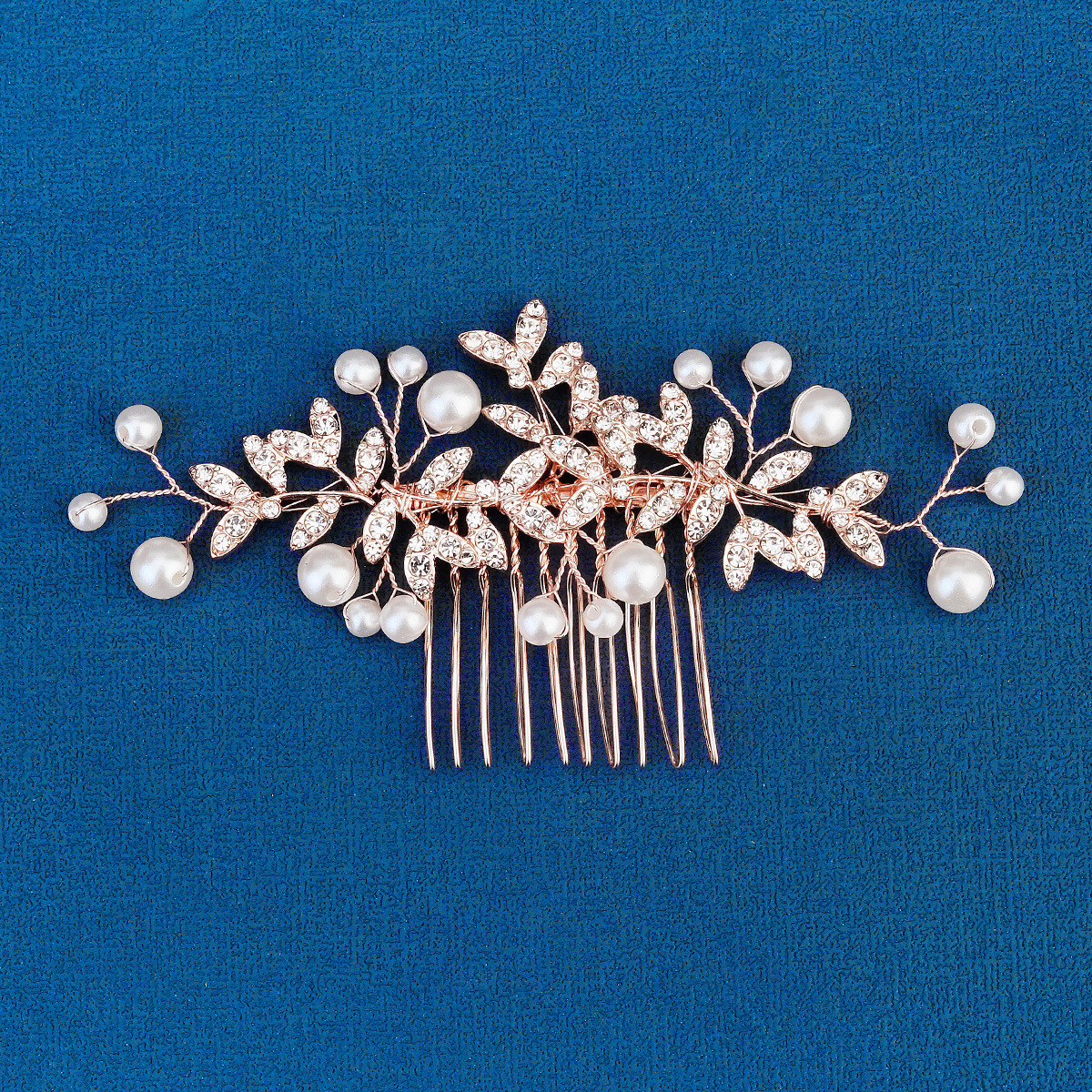 New Chinese-style Xiuhe hair accessory, retro forest-themed handcrafted pearl comb, women's ins updo, alloy water diamond bridal hair comb details Picture