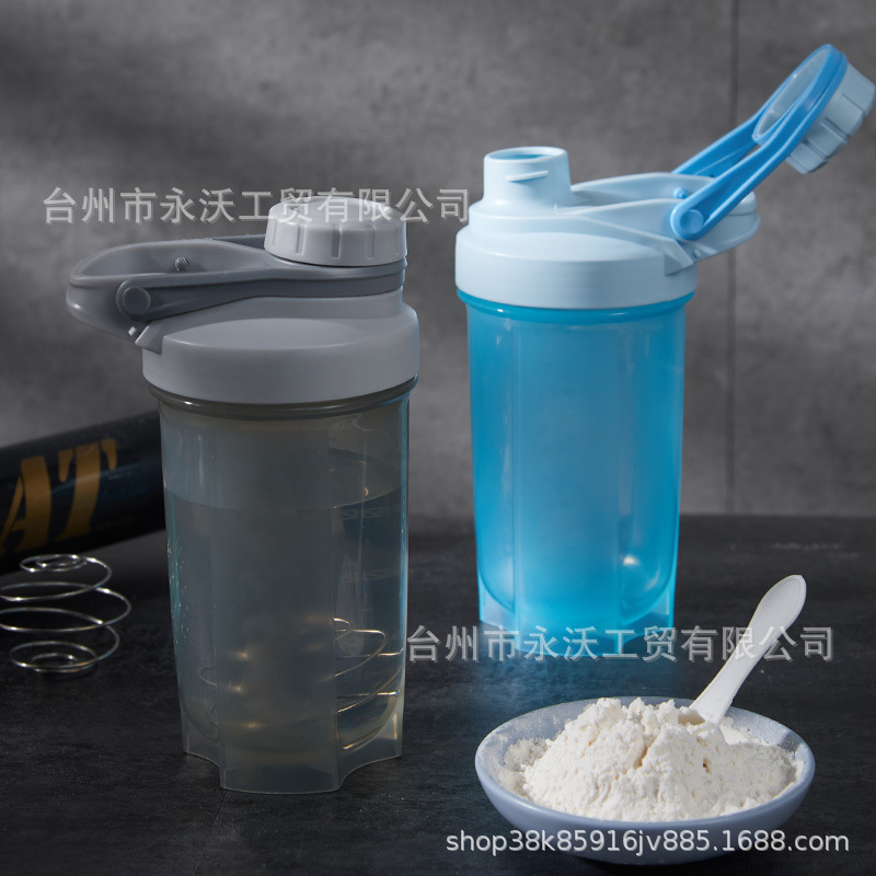 Portable 500ml shaker cup, sports and fitness protein powder milkshake cup, graduated plastic gift with printed logo full figure