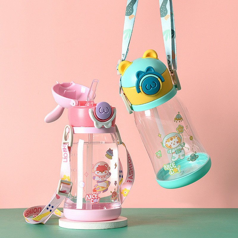 Children's water cups, summer portable straw cups, summer cute plastic cups, primary school water bottles, boys carrying water cups, girls details Picture